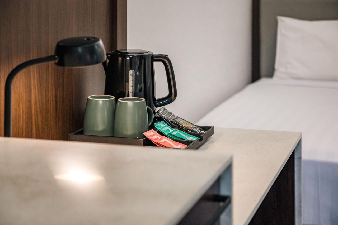 Palms City Resort Даруин Екстериор снимка
