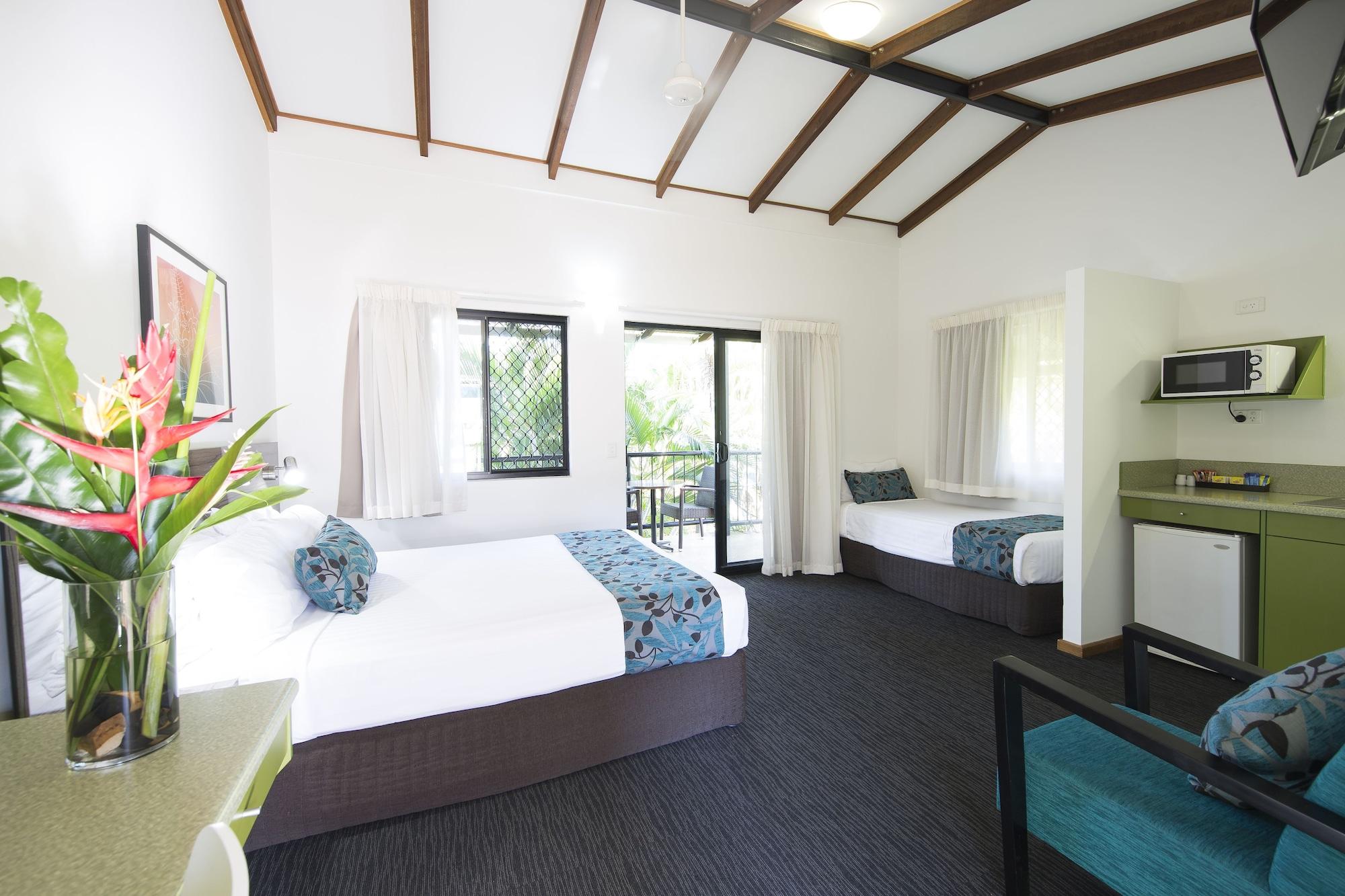 Palms City Resort Даруин Екстериор снимка