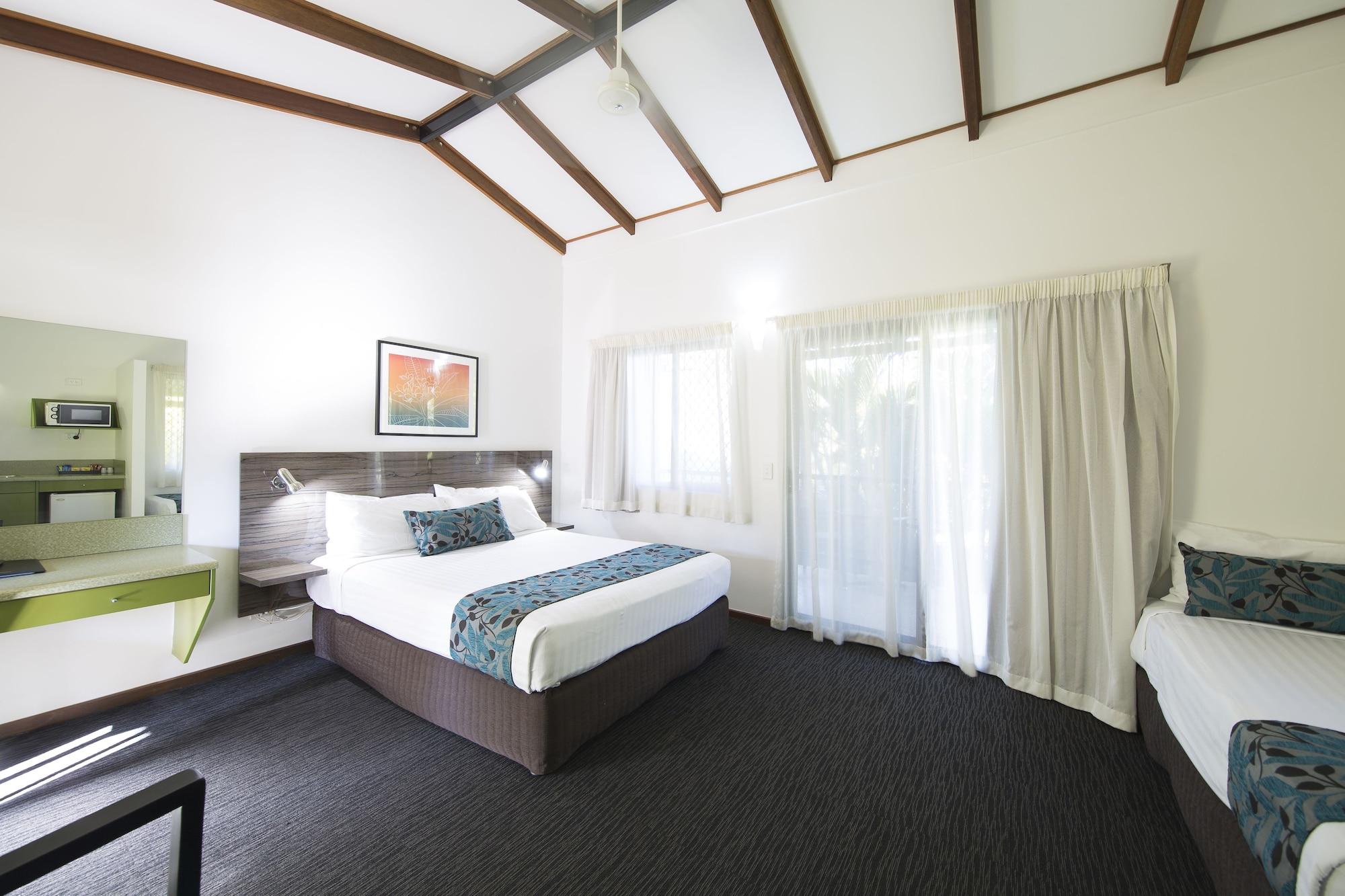 Palms City Resort Даруин Екстериор снимка
